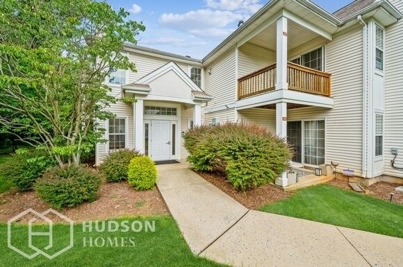 Primary Photo - NOW AVAILABLE! - 842 HONEYBROOK CIRCLE, St...