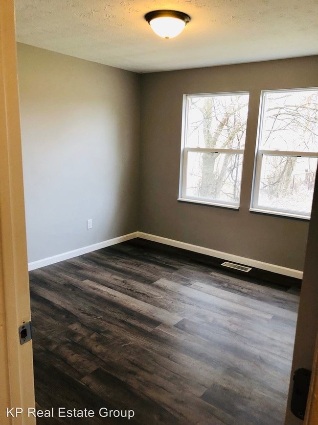 Building Photo - 3 br, 1 bath House - 4080 Clabber Rd.