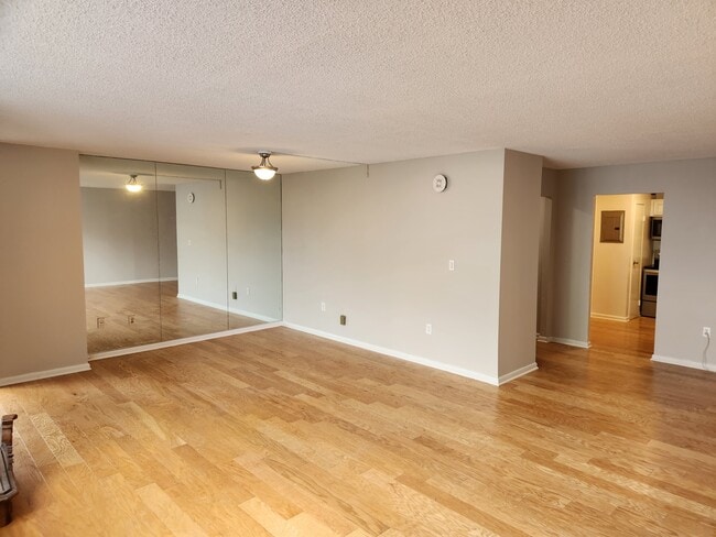 Building Photo - 205 E Joppa Rd