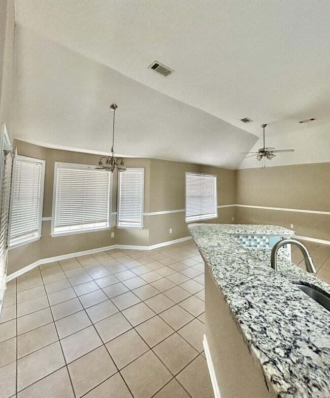 Building Photo - 5069 Millus Cove