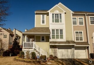 Building Photo - 8326 Linden Oaks Ct