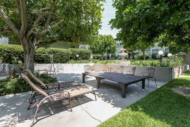 Foto del edificio - 2.0 bedroom in Monrovia California 91016