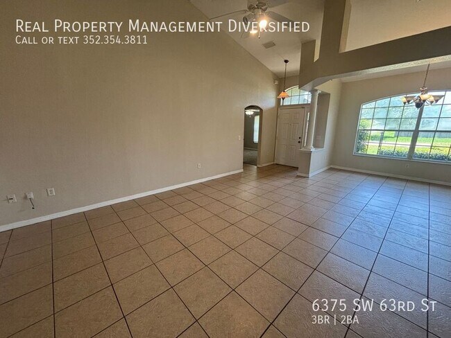 Building Photo - 6375 SW 63rd St