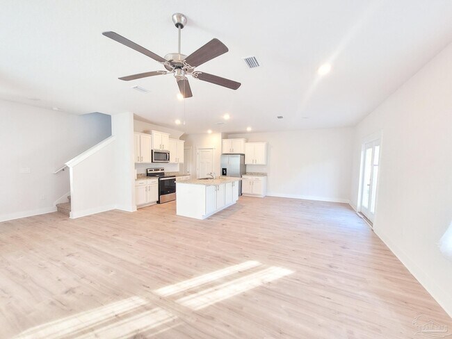 Building Photo - 50 Maxfli Pl