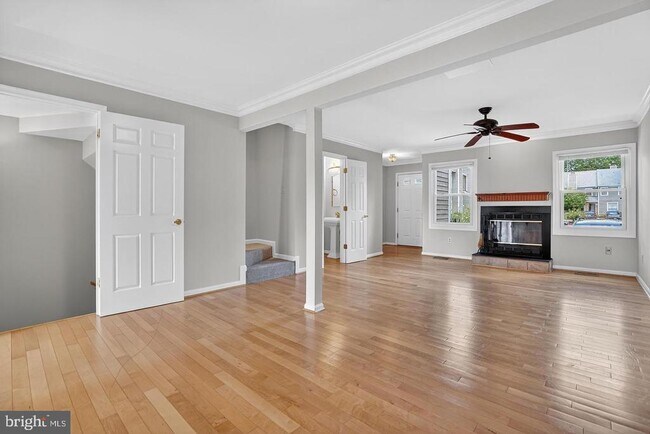 Foto del edificio - 23 Janwall Ct