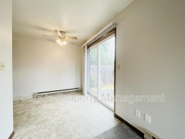 Building Photo - 1621 23rd Ave