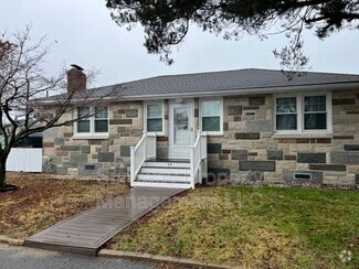 Building Photo - 54 3rd Bayway