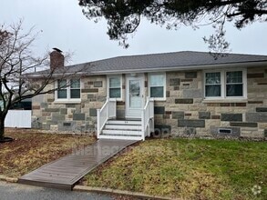 Building Photo - 54 3rd Bayway
