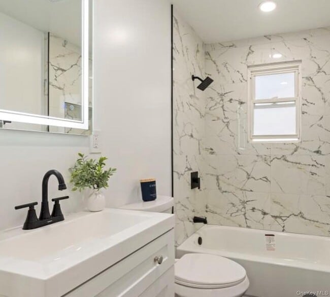 Foto del edificio - 455 Clayton St