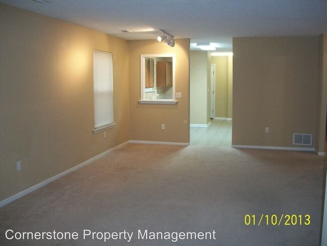 Building Photo - 3 br, 2 bath House - 432 W 5th