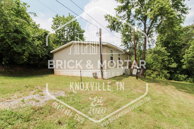 1733 Whittaker Ln, Knoxville, TN 37931 House Rental in
