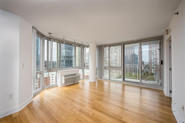 Foto del edificio - 20 2nd St