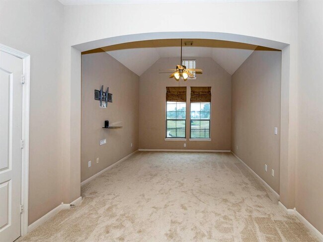 Foto del edificio - 3354 Spring Landing Ln