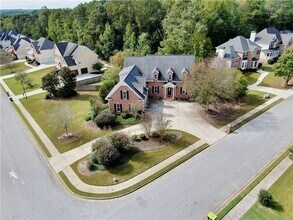 Building Photo - 4901 Planters Walk