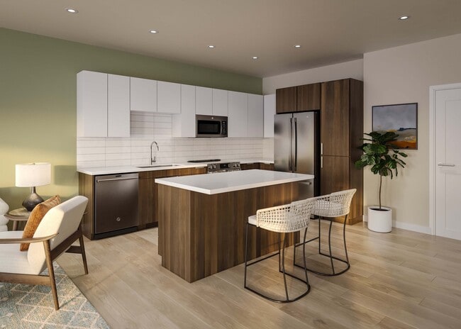 Building Photo - Azur