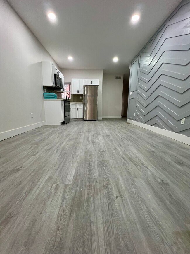 Foto del edificio - 32 S 62nd St