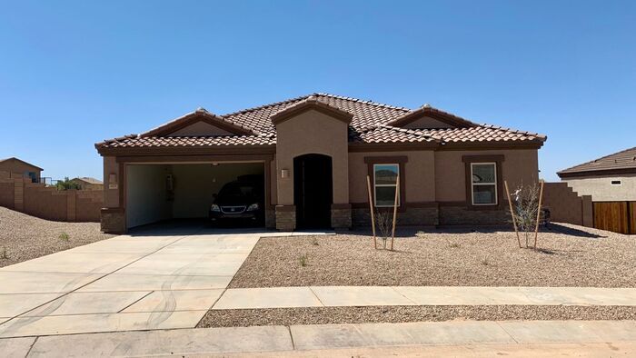 Primary Photo - MOVE IN SPECIAL- $500 off immediate move in.