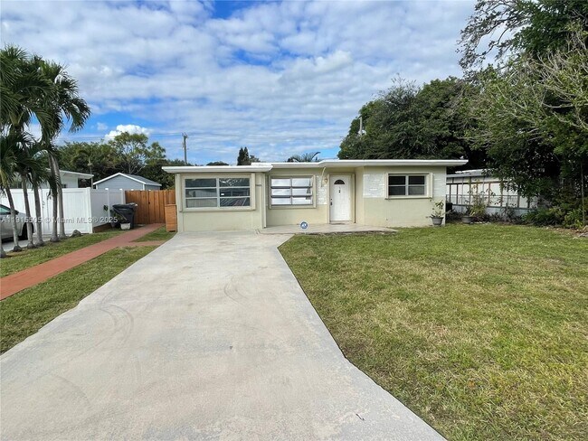 Foto del edificio - 5805 Moseley St