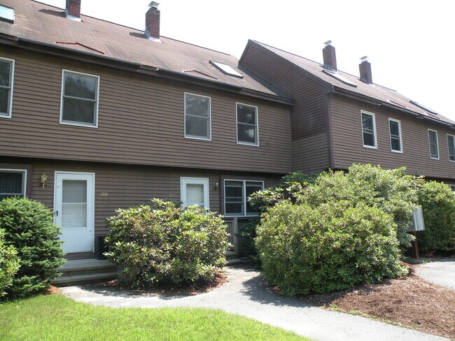 Foto del edificio - 28 Whites Bridge Rd