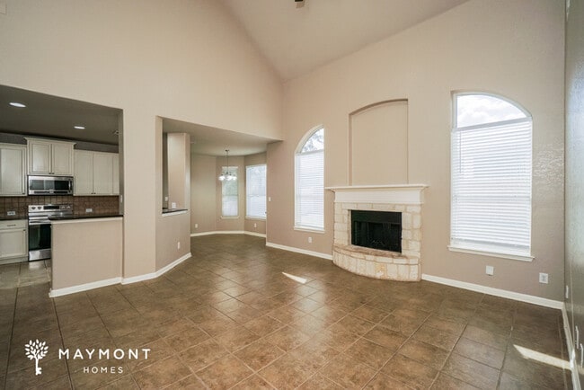 Building Photo - 132 Running Brook