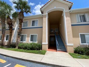 Building Photo - 495 Las Cortes Ln