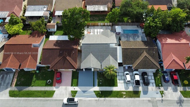 Foto del edificio - 15882 SW 138th Ct