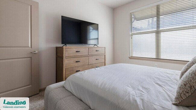 Foto del edificio - 7602 Luskey Blvd