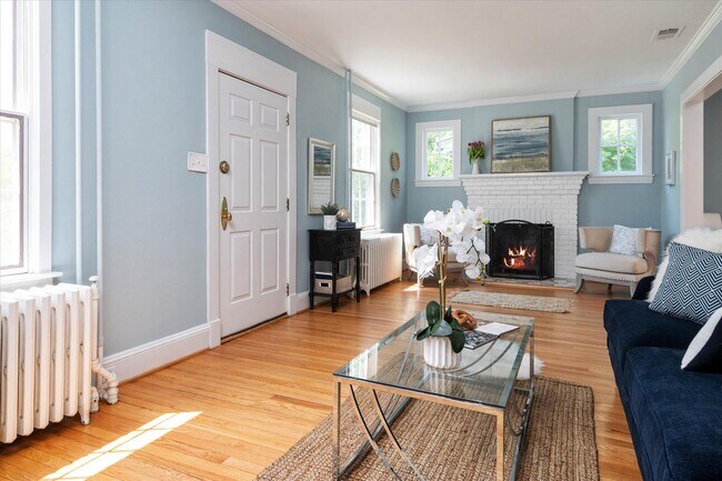 Foto del edificio - 118 Spa View Ave