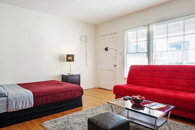 Building Photo - 959 Gayley Ave