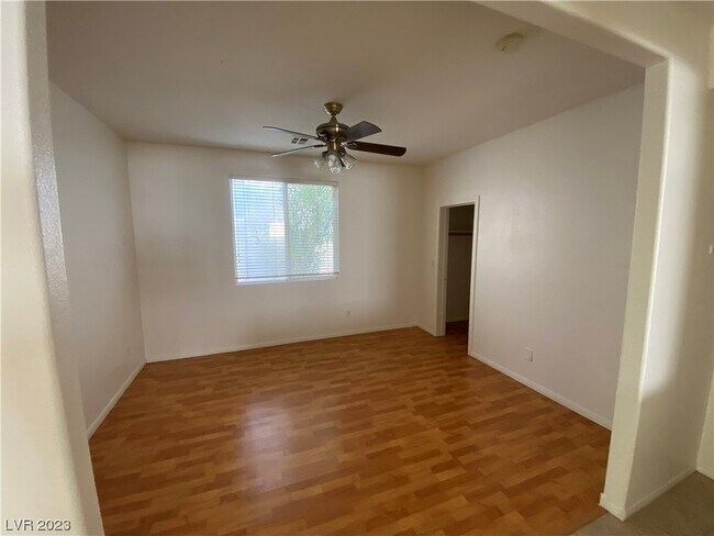 Building Photo - 1588 Ravanusa Dr
