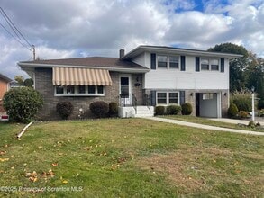 Building Photo - 708 Woodmere Ave