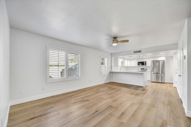 Foto del edificio - 12641 N Mimosa Dr