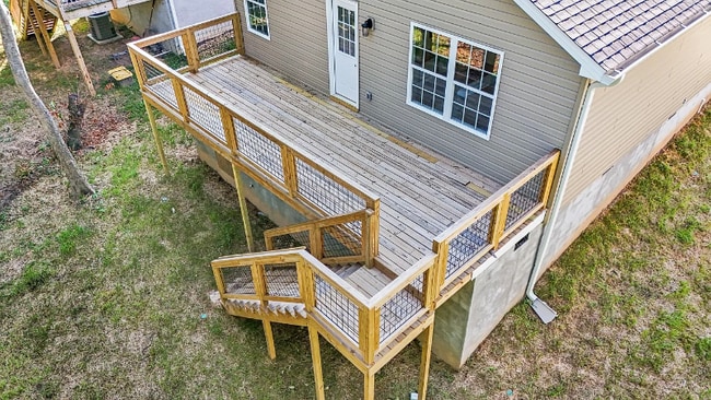 Foto del edificio - 812 Aubrey Ave