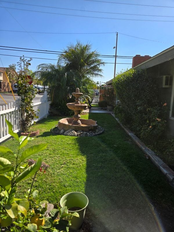 Building Photo - 2504 N Bourbon St