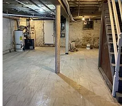 Building Photo - Rehabbed 3 bedroom Townhome