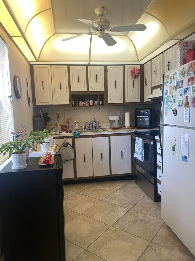 Foto del edificio - 173 Normandy Ln