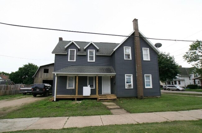 Foto del edificio - 321 W Racine St