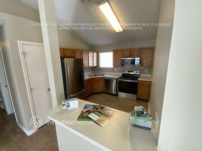 Building Photo - 11484 Mandarin Glen Cir E