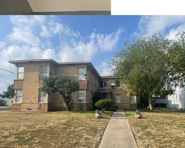 Foto del edificio - 254 Rosebud Ave