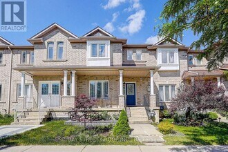 Building Photo - 54 Forestwood St