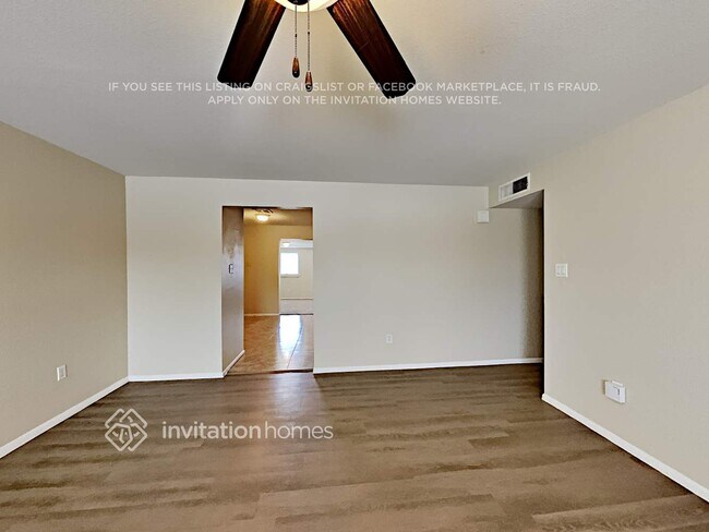 Foto del edificio - 7331 W Sells Dr