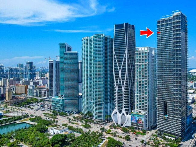Building Photo - 1100 Biscayne Blvd