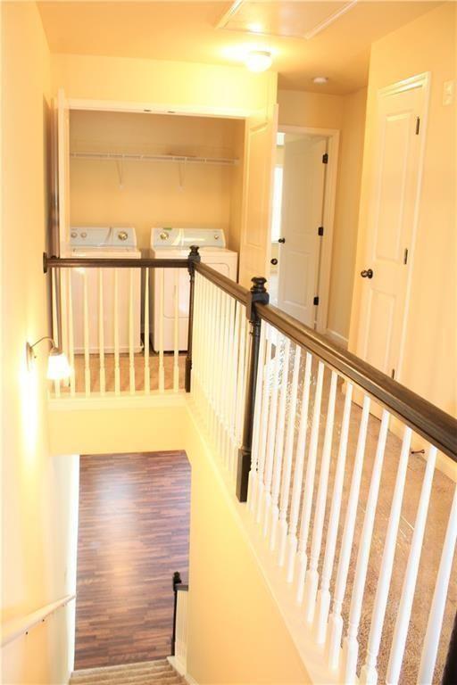 Building Photo - 810 Riverdance Dr