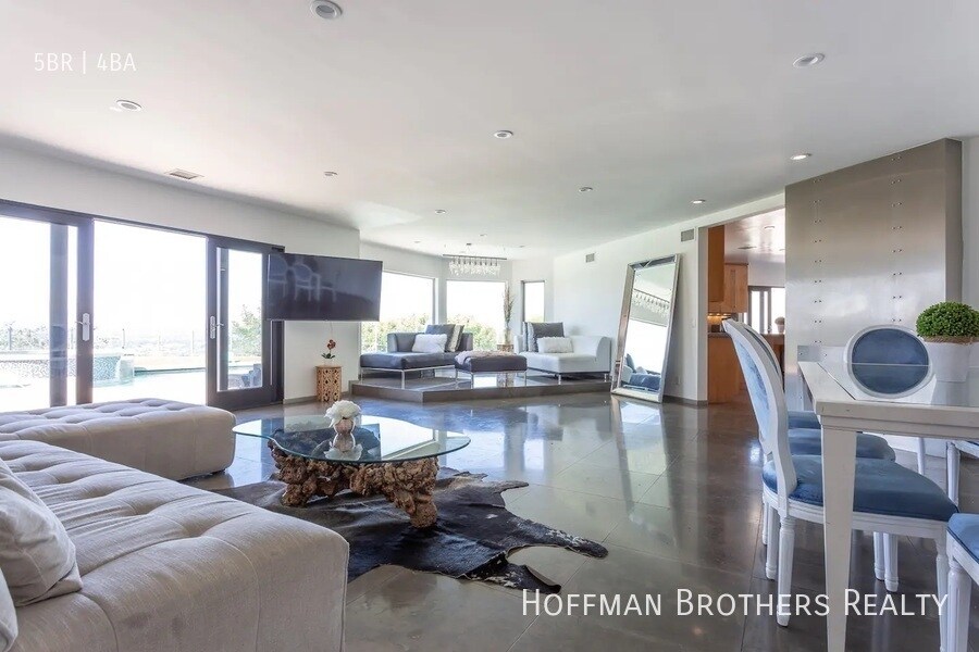 Foto principal - 3624 Glenridge Dr