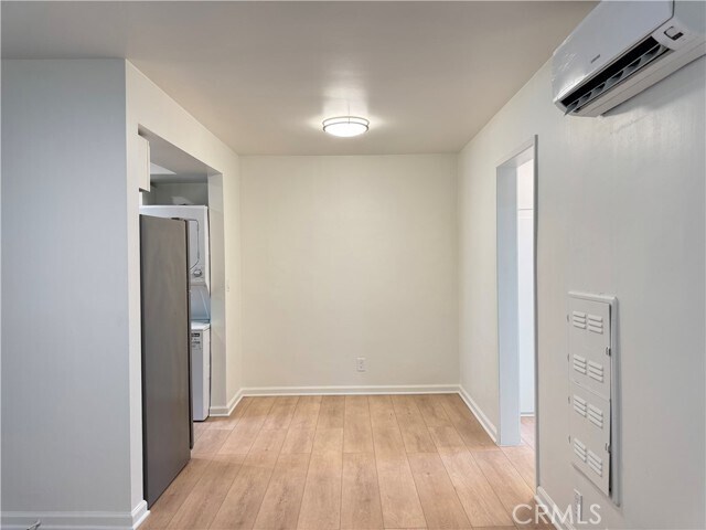 Foto del edificio - 251 N Oakland Ave