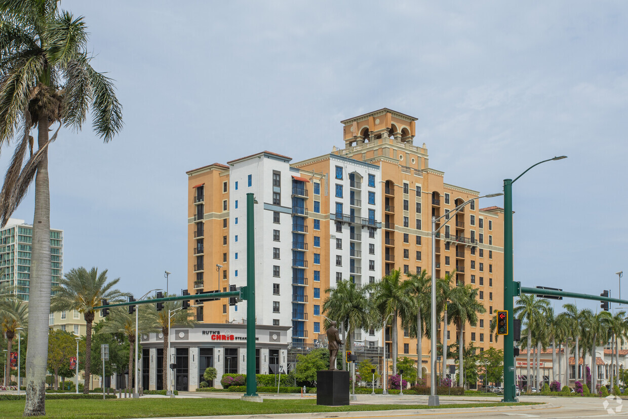 Primary Photo - Tower Condominium at Cityplace