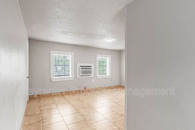 Building Photo - 6801 NW 13th St