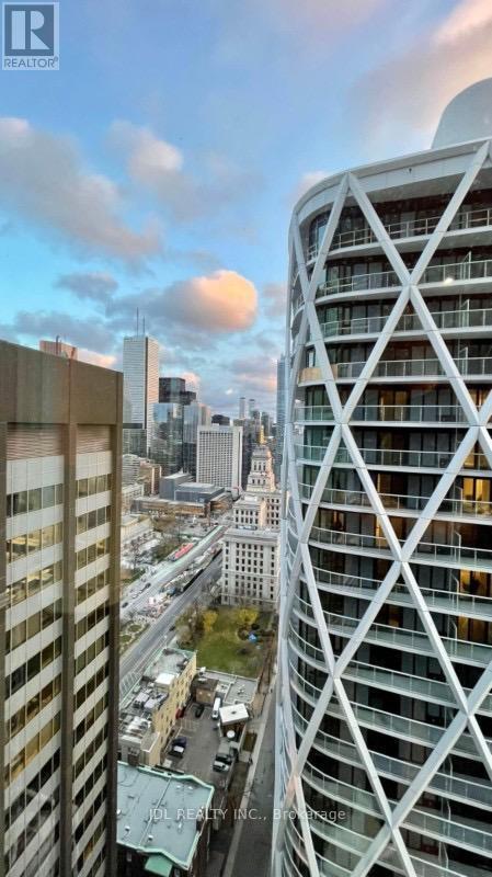 Photo du bâtiment - 238 Simcoe St