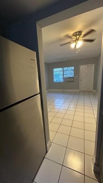 Building Photo - 2625 Middle River Dr
