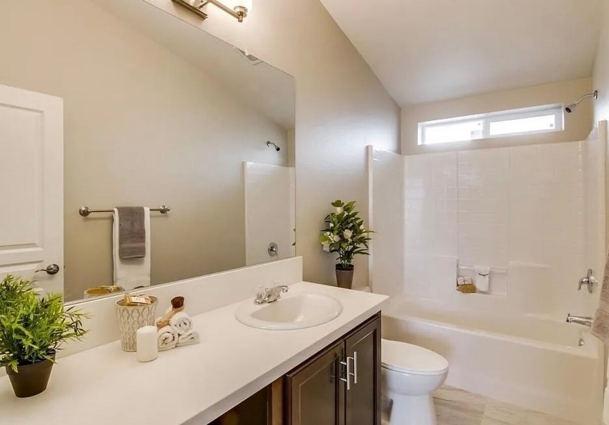 Foto del edificio - 310 S Bancroft St